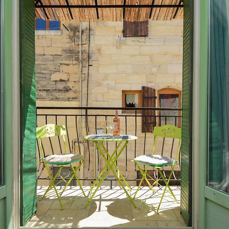 Maison Le Petit Balcon Beaucaire ボーケール エクステリア 写真